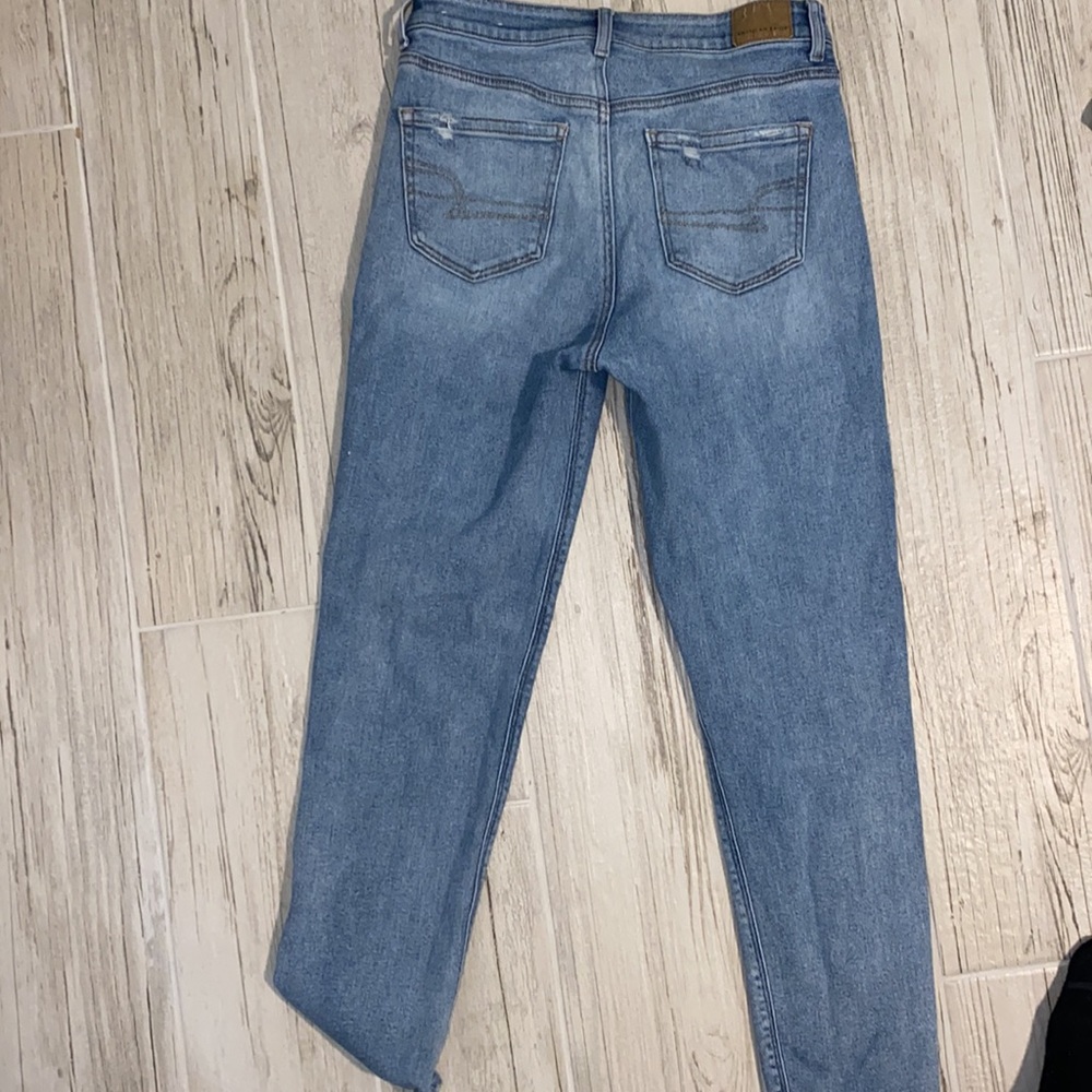 Jeans - Picture 2 of 3